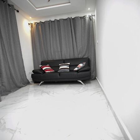 Marysin Guest House アクラ エクステリア 写真